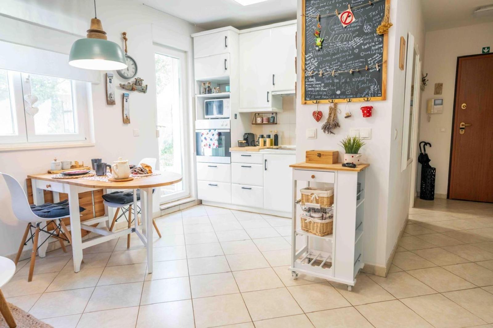 Apartment With Terrace And Garden Next To Marjan Park - 2 Free Bikes Split Exterior photo